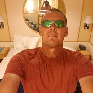 Meet your Posher, Ross